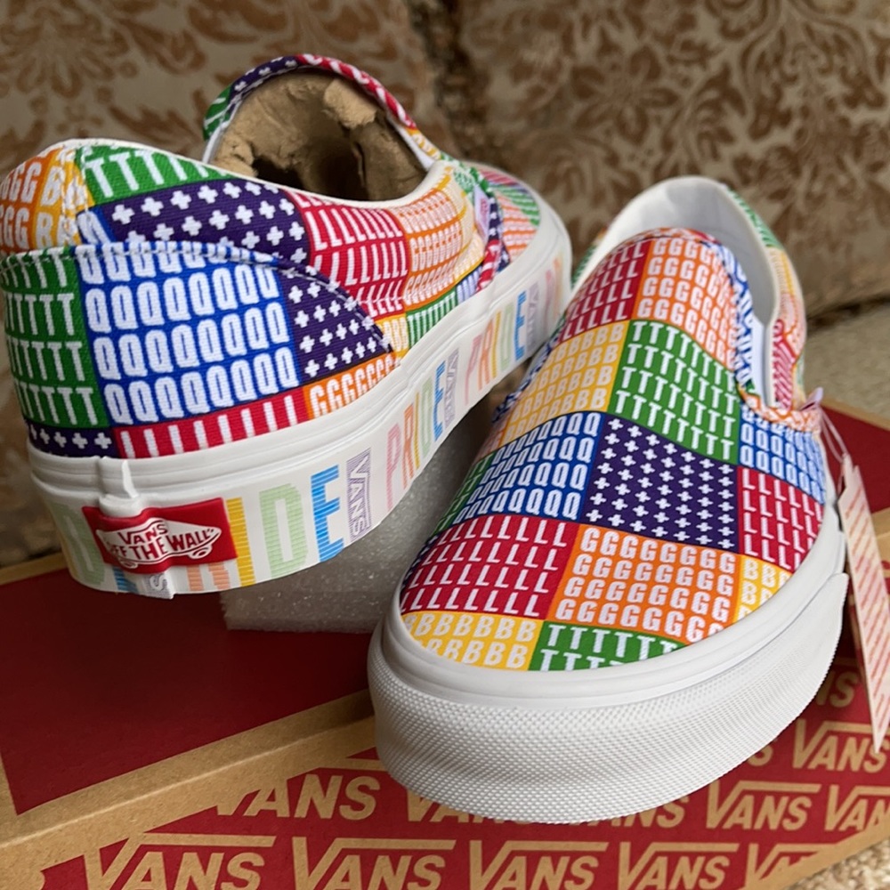 Vans Classic Slip On Pride Multi/True White men’s - Picture 12 of 16
